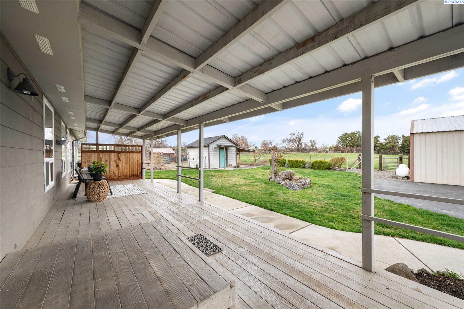 90403 West Hess Road Prosser, WA 99350 - Photo 32 of 49 Gallery Image 32