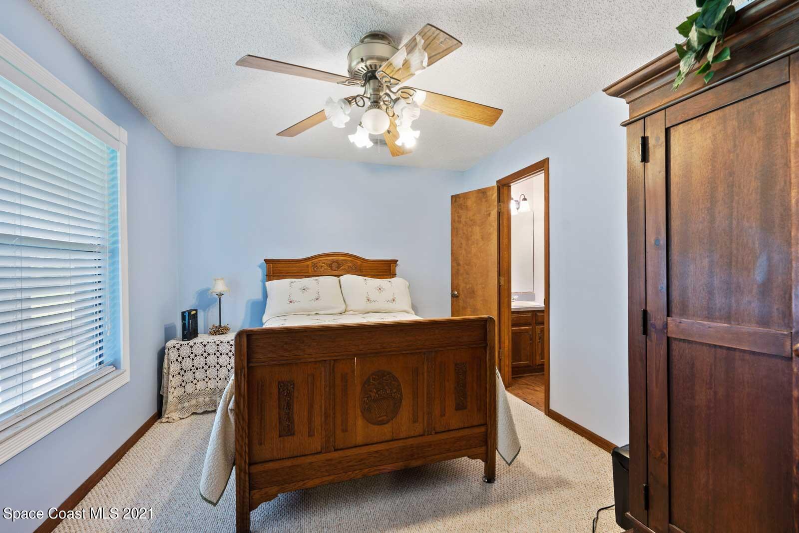 4344 Country Road Melbourne, FL 32934 - Photo 13 of 22 14 - 4344 Country Rd (4)