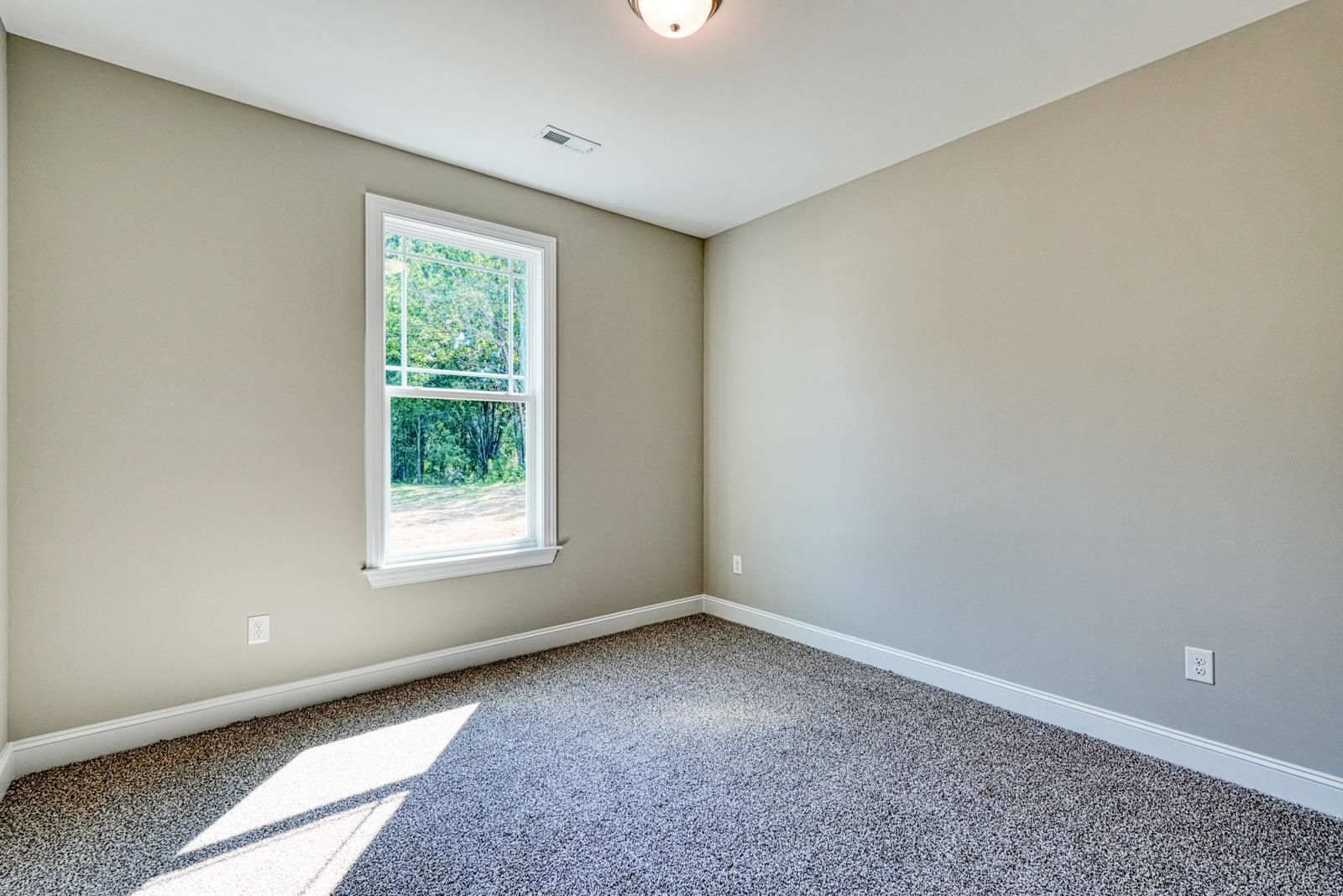 1272 West Rutledge Avenue Gaffney, SC 29341 - Photo 16 of 36 Gallery Image 16