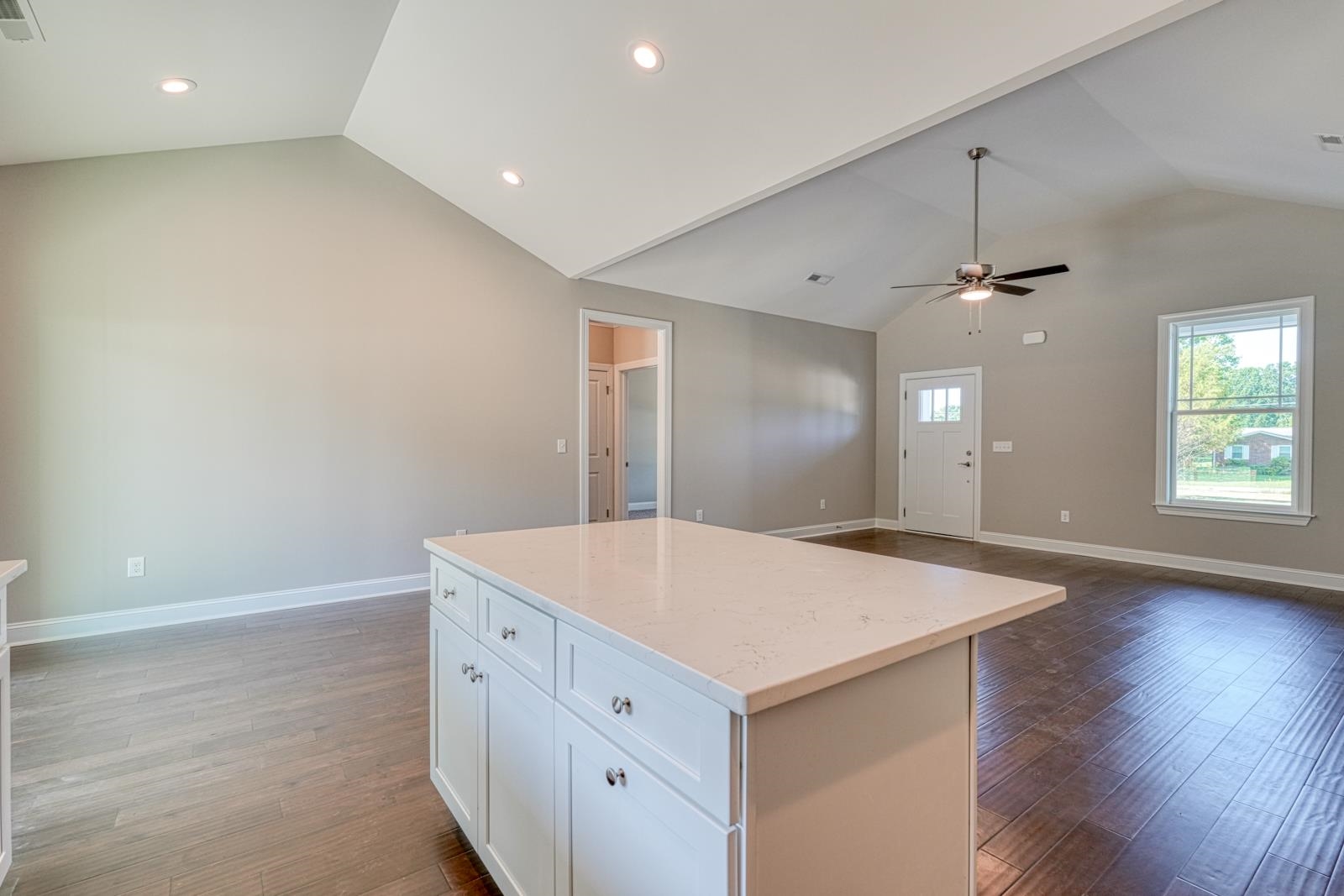 1272 West Rutledge Avenue Gaffney, SC 29341 - Photo 10 of 36 Gallery Image 10
