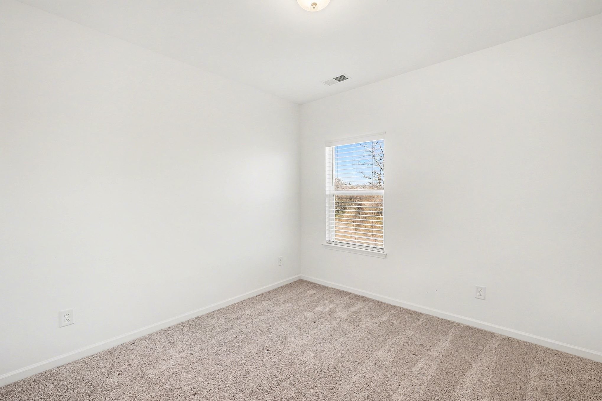 1972 Susan Road Columbia, TN 38401 - Photo 23 of 29 a view of an empty room with a window