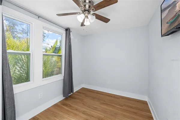 $3,400 | 2606 West Henry Avenue, Tampa, FL 33614