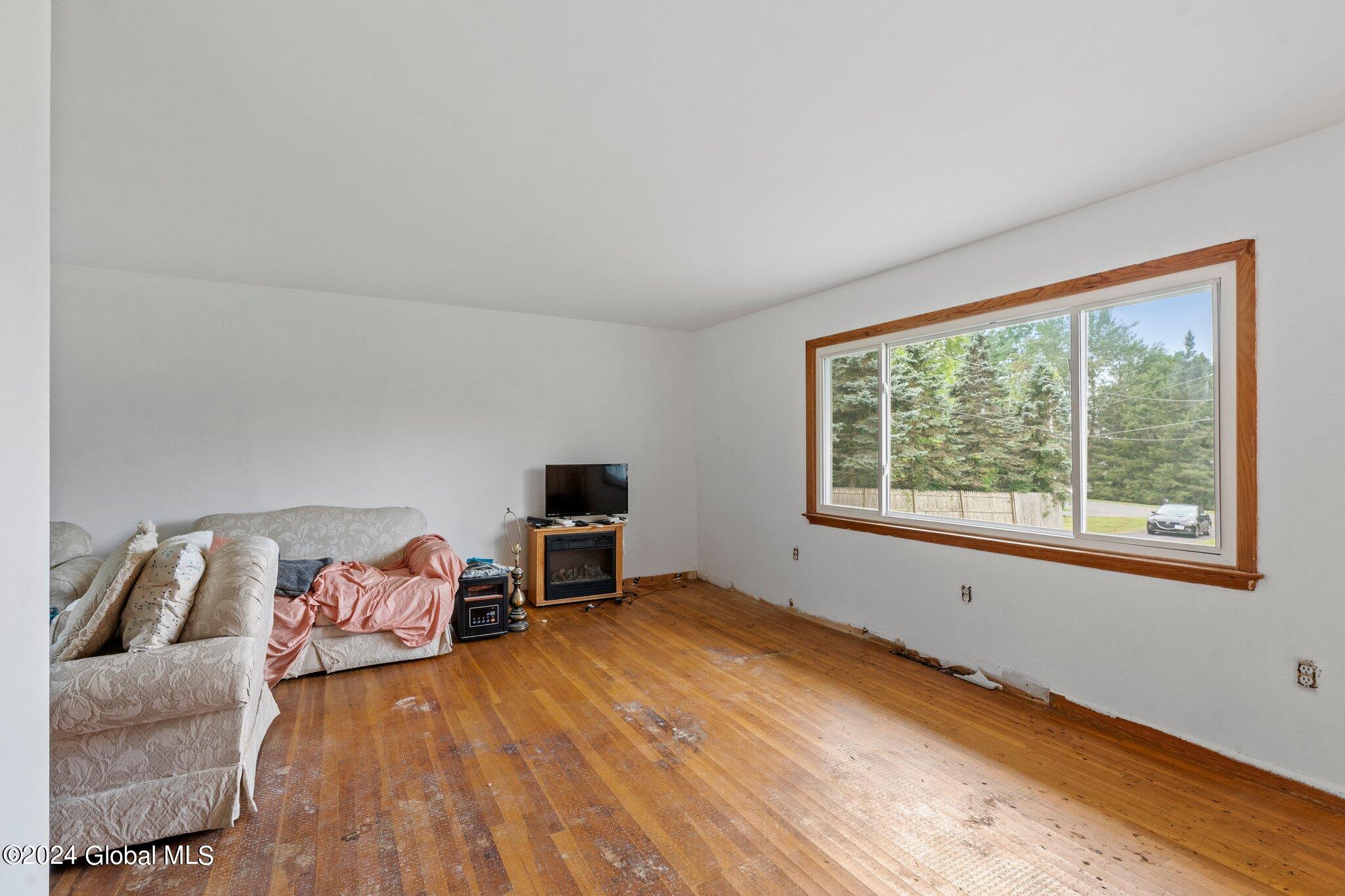64 Millard Road Melrose, NY 12121 - Photo 12 of 46 24-web-or-mls-64-millard-rd