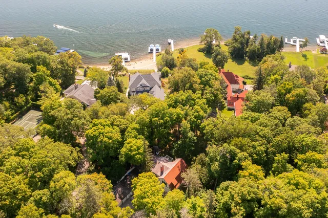 $3,200,000 | N2218 Bonnie Brae Lane, Lake Geneva, WI 53147