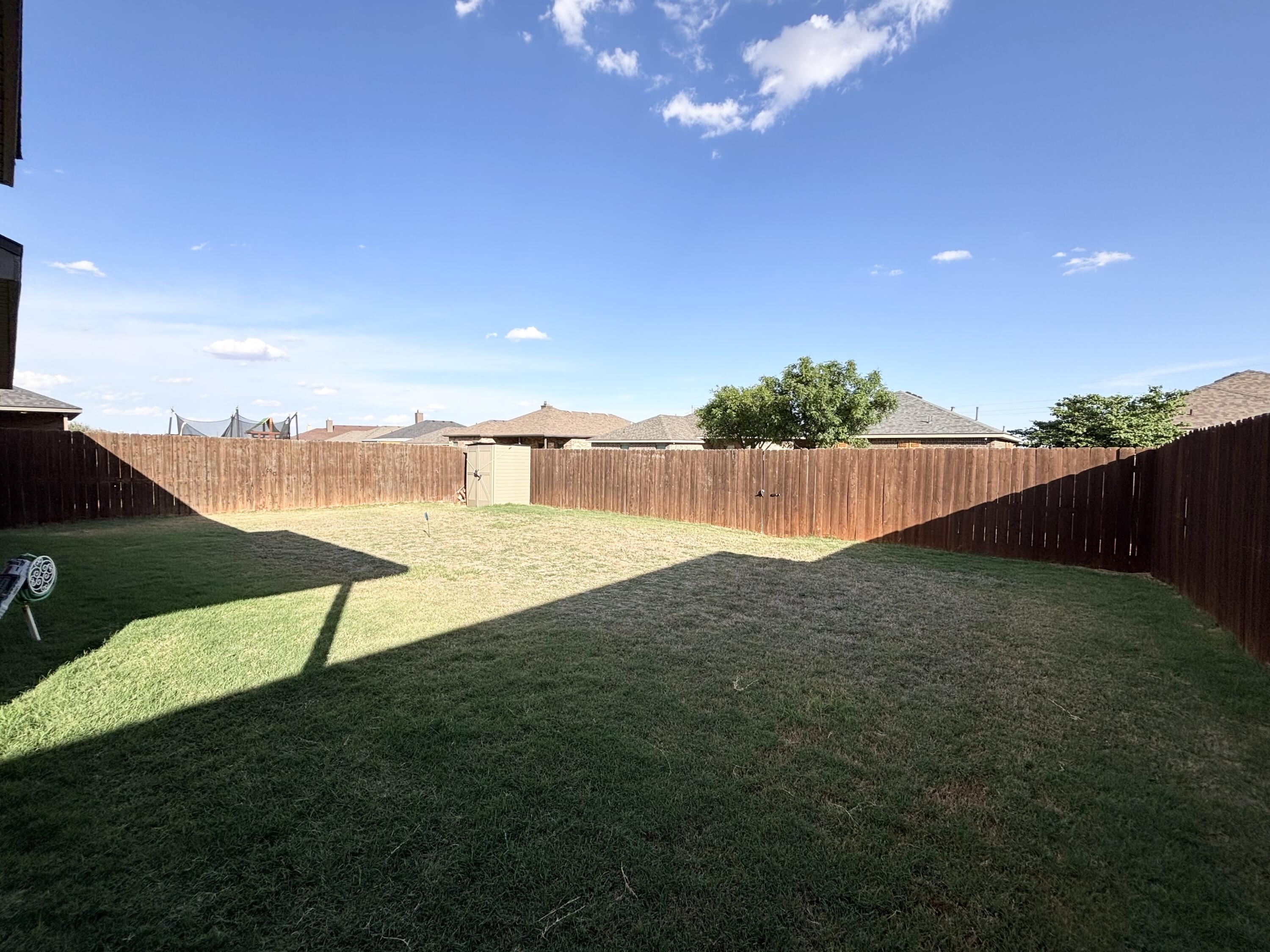 7425 104th Street Lubbock, TX 79424 - Photo 23 of 26 IMG_4951