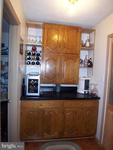 47 Carrollton Road Sterling, VA 20165 - Photo 6 of 14 Kitchen #3