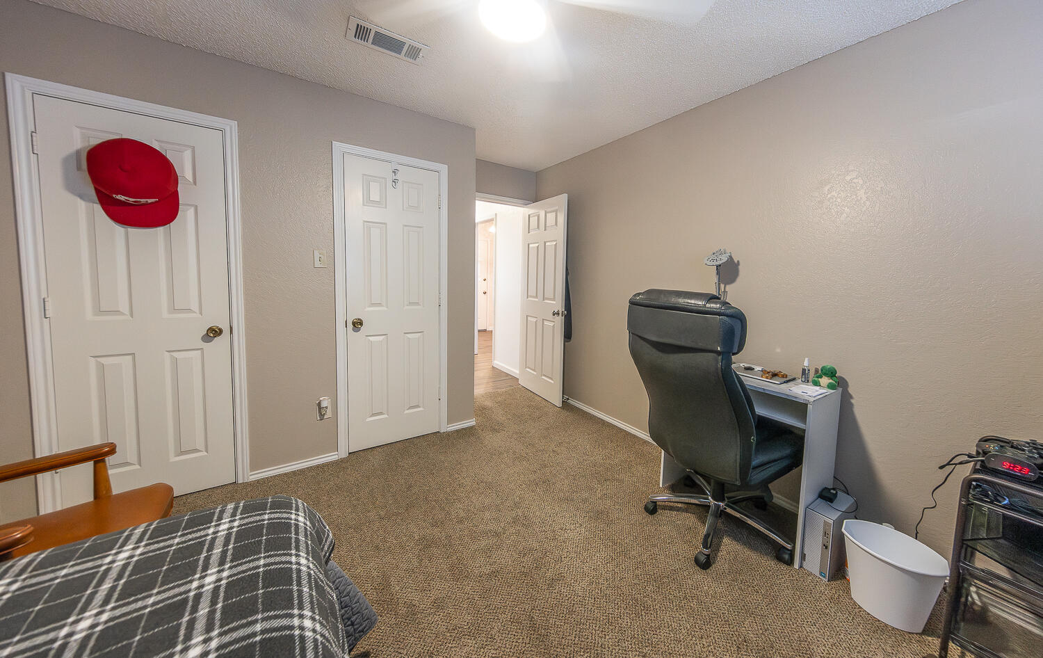 5810 80th Street Lubbock, TX 79424 - Photo 20 of 29 a view of workspace with a window