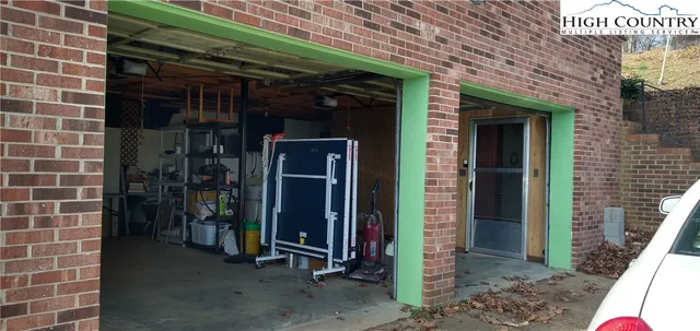 $299,900 | 308 Hickory Mountain Road, Sparta, NC 28675