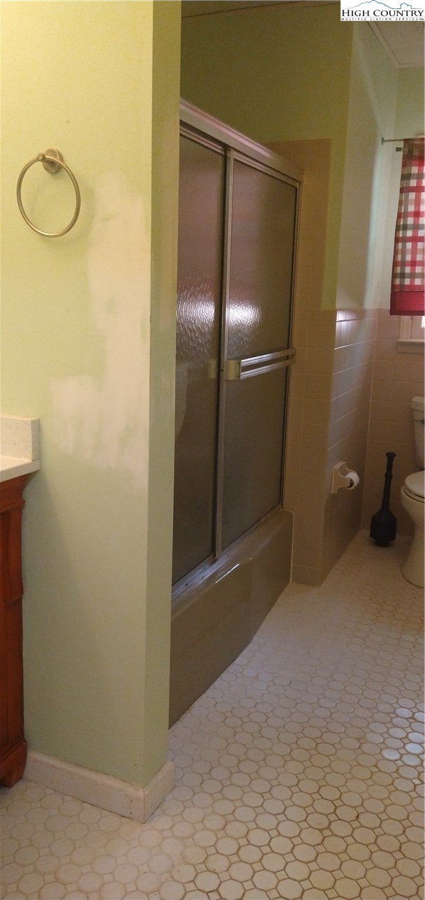 308 Hickory Mountain Road Sparta, NC 28675 - Photo 10 of 29