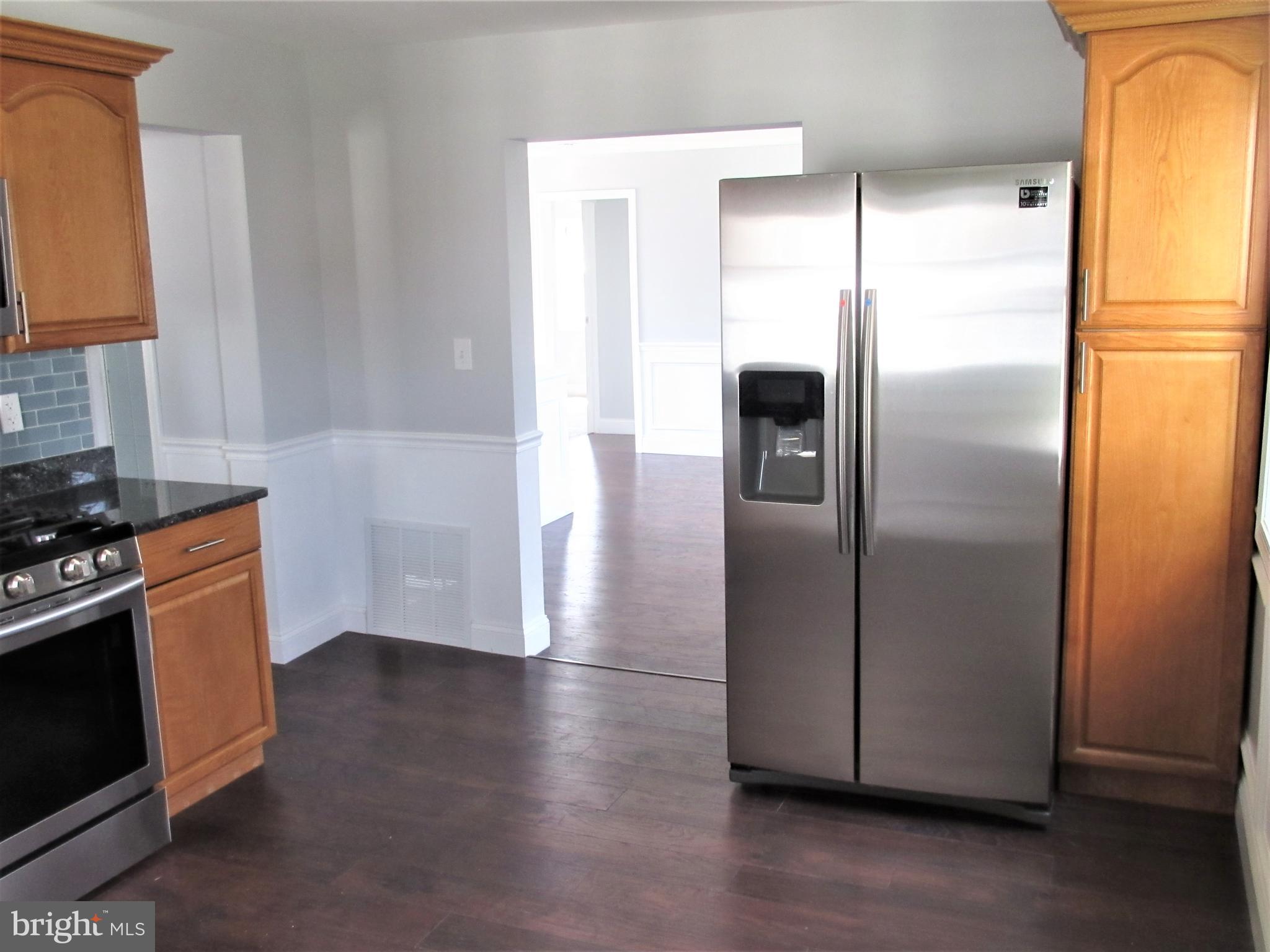 1719 Leslie Road Baltimore, MD 21222 - Photo 6 of 27