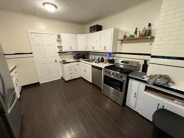 $5,100 | 357-359 Cambridge Street, Unit 2L, Cambridge, MA 02141