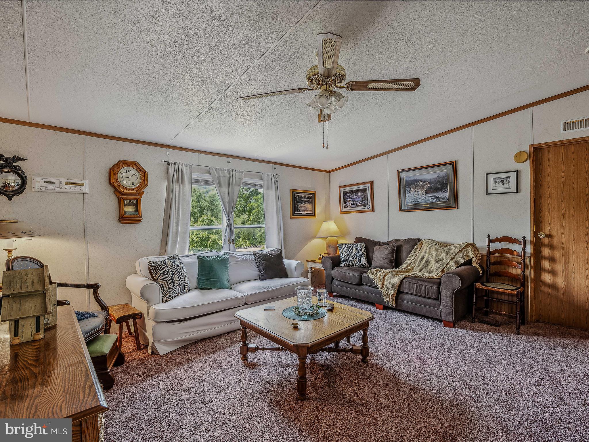 3815 Orleans Road Great Cacapon, WV 25422 - Photo 15 of 70 Living Room