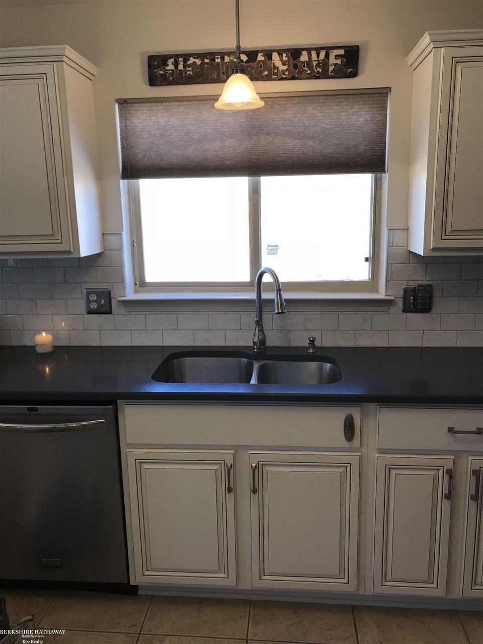 55337 Raspberry Drive Macomb, MI 48042 - Photo 13 of 55 31342838-12.JPG
