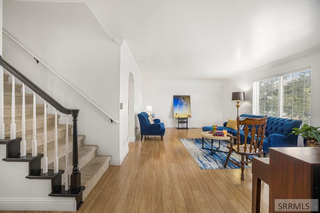 1617 Calico Circle Pocatello, ID 83201 - Photo 6 of 71 Living Room