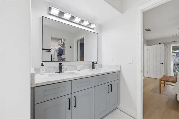 view of a house with a yard