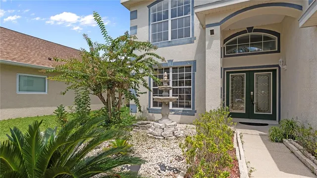 $450,000 | 7716 Nottinghill Sky Drive, Apollo Beach, FL 33572