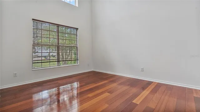 $450,000 | 7716 Nottinghill Sky Drive, Apollo Beach, FL 33572