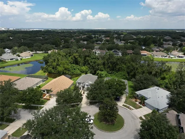 $450,000 | 7716 Nottinghill Sky Drive, Apollo Beach, FL 33572