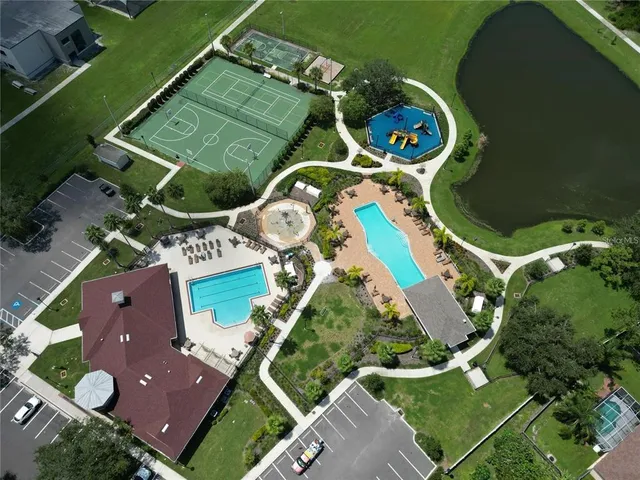 $450,000 | 7716 Nottinghill Sky Drive, Apollo Beach, FL 33572