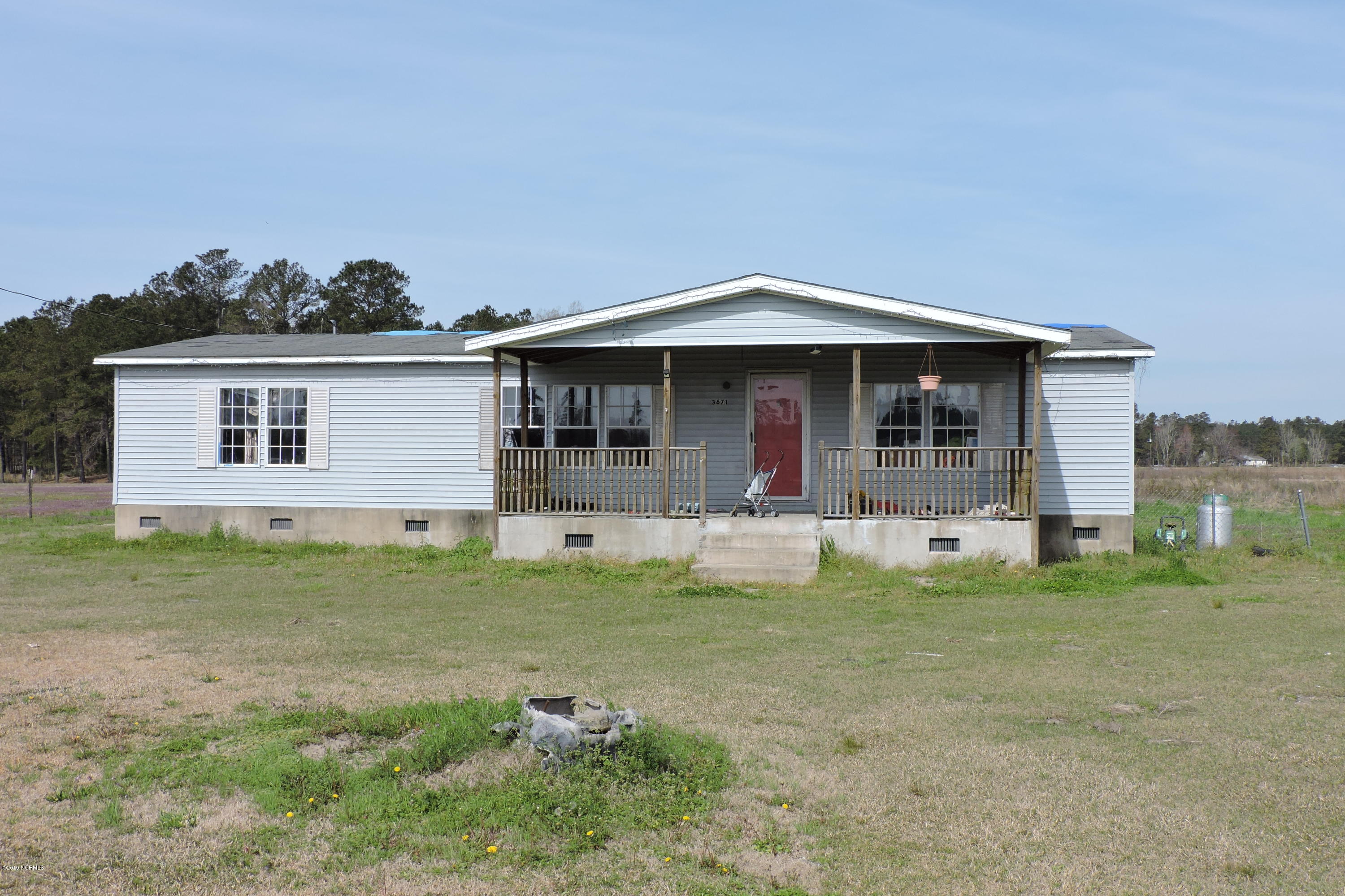 3671 Meadow Road Lumberton, NC 28358 - Photo 3 of 33 DSCN8513