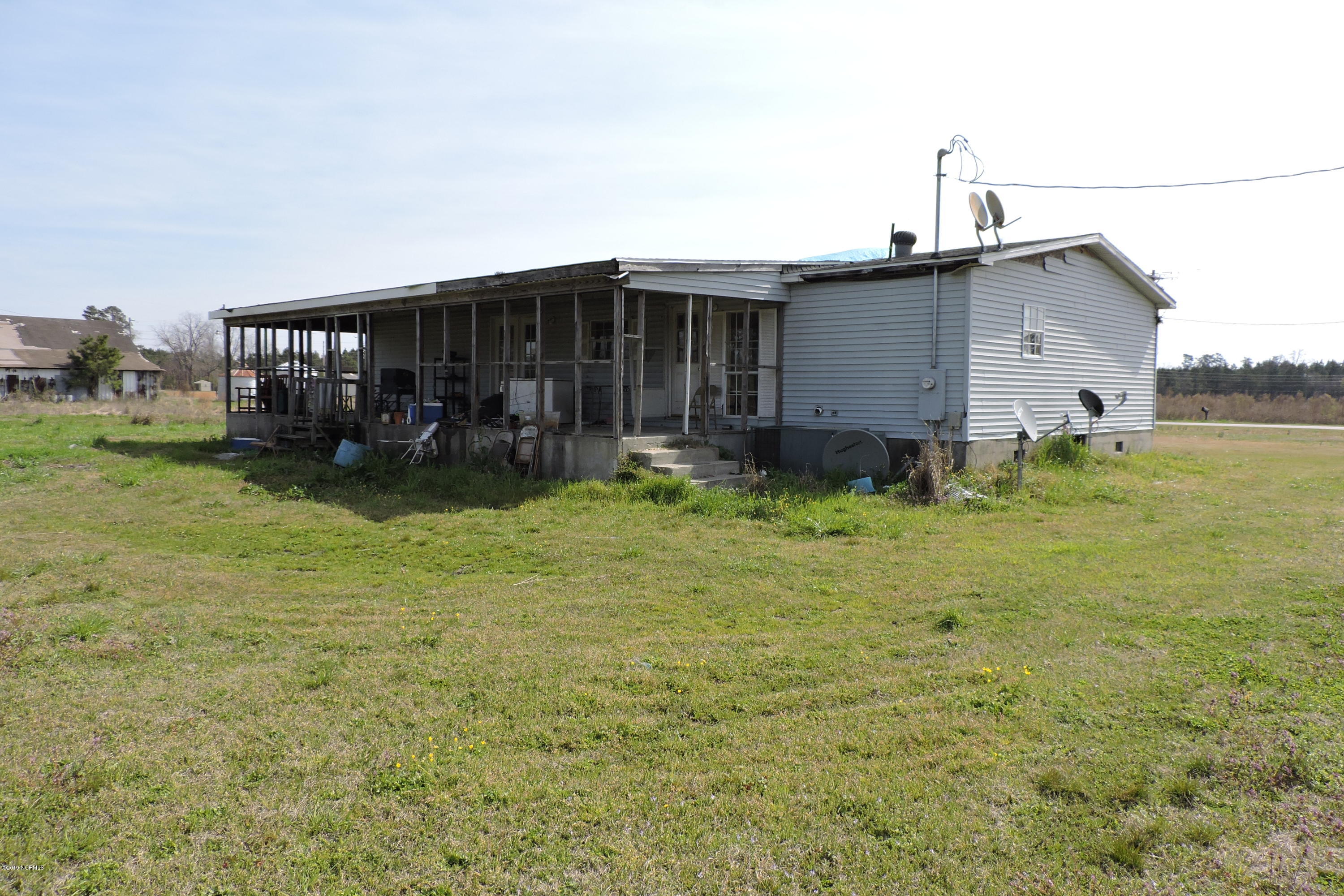 3671 Meadow Road Lumberton, NC 28358 - Photo 5 of 33 DSCN8515