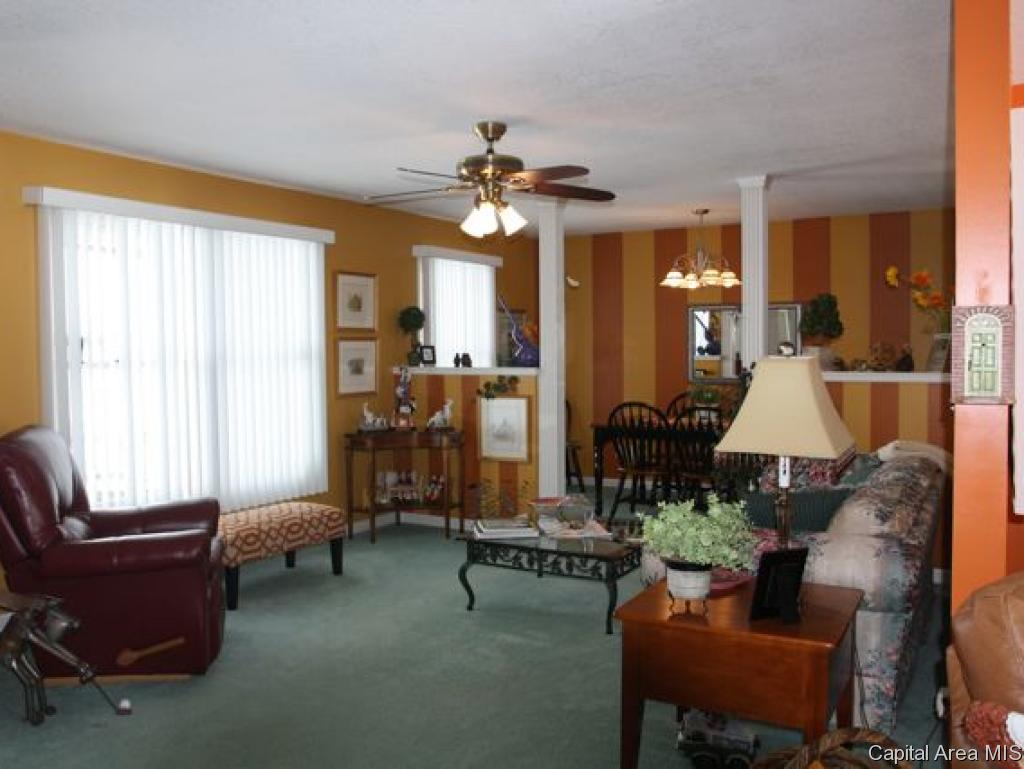 3 Sebring Road Springfield, IL 62707 - Photo 5 of 28 Gallery Image 5