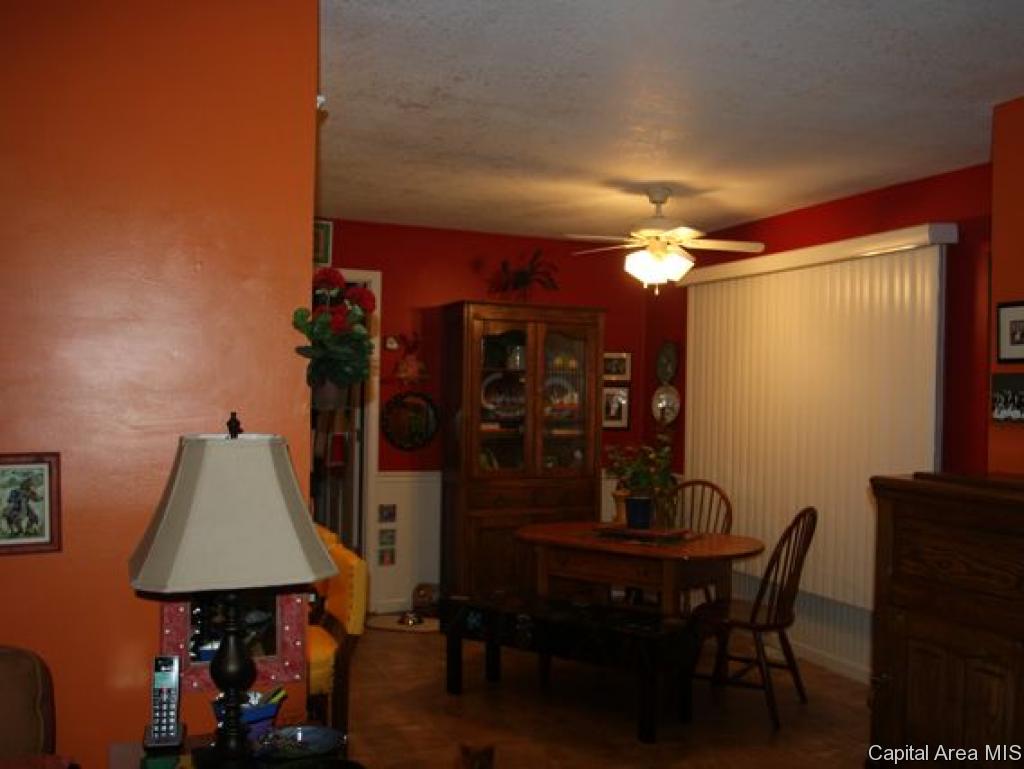 3 Sebring Road Springfield, IL 62707 - Photo 9 of 28 Gallery Image 9