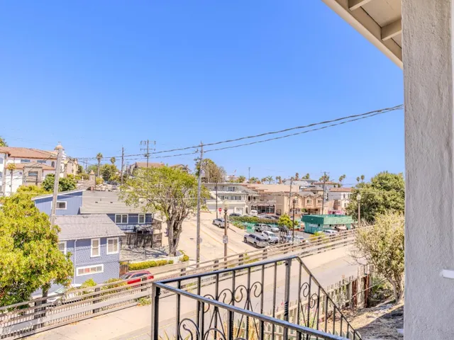 $1,399,000 | 108 West Cliff Drive, Santa Cruz, CA 95060