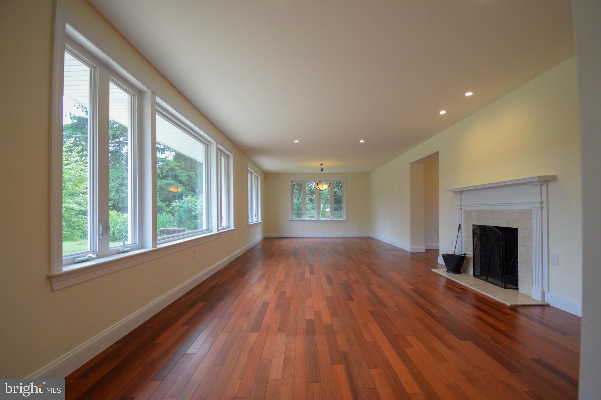 621 Webb Road Chadds Ford, PA 19317 - Photo 2 of 21 Living Room