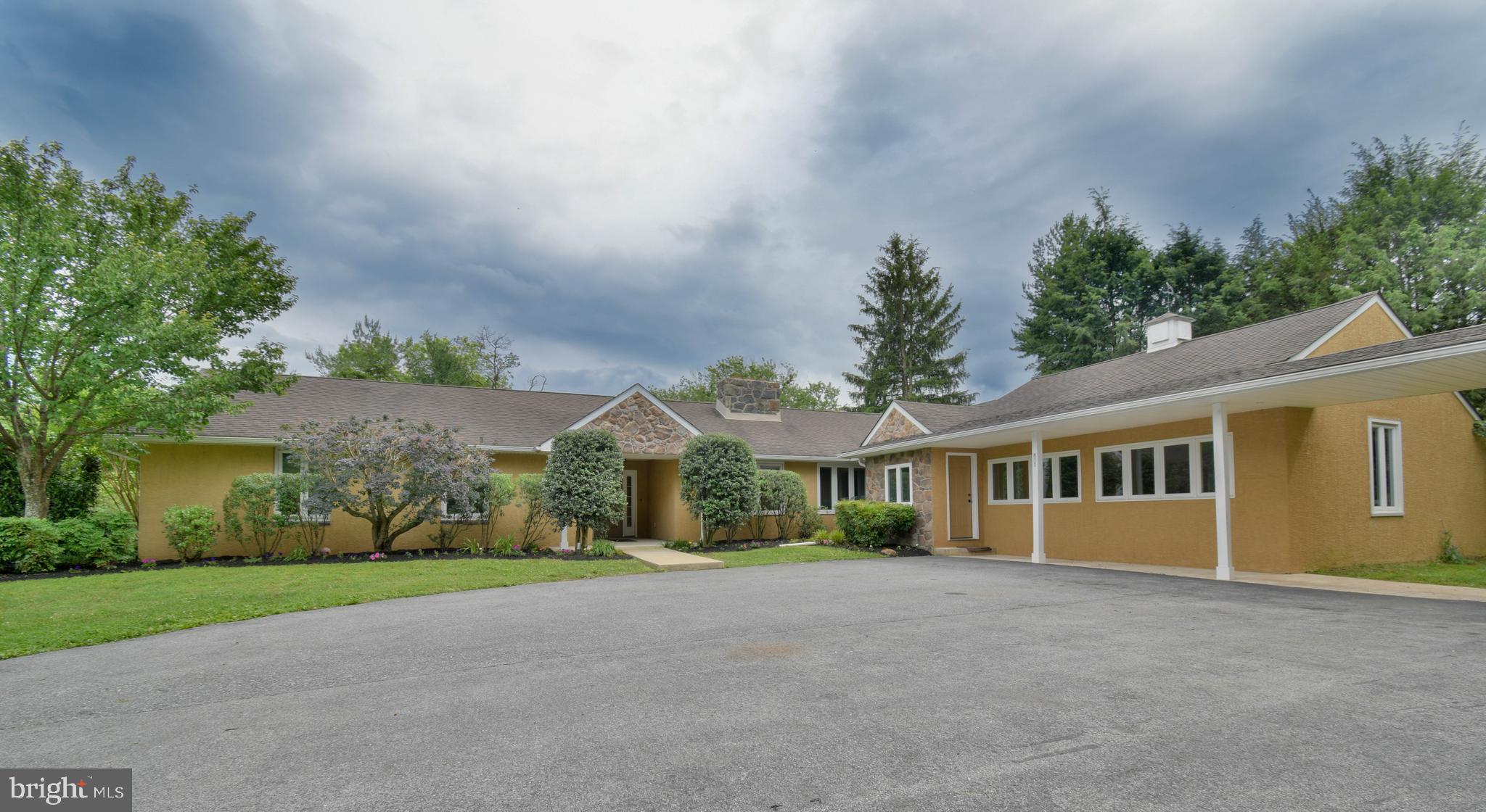 621 Webb Road Chadds Ford, PA 19317 - Photo 21 of 21 Front View