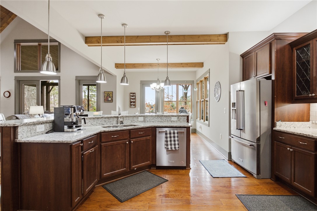 412 Walking Fern Way Seneca, SC 29672 - Photo 9 of 45 This spacious kitchen offers a walk-in pantry.
