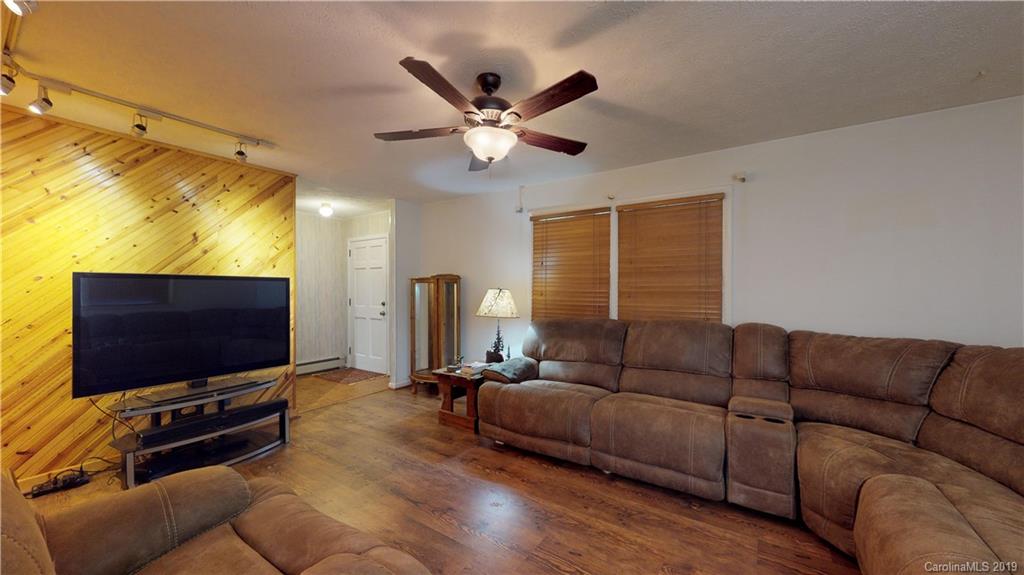 25 Welch Road Candler, NC 28715 - Photo 14 of 30 Gallery Image 14