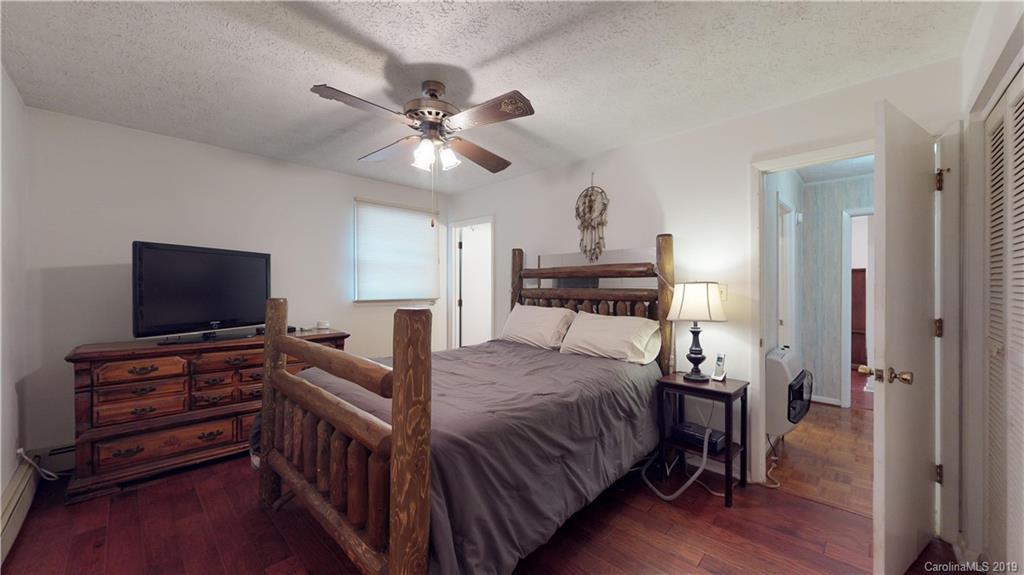 25 Welch Road Candler, NC 28715 - Photo 17 of 30 Gallery Image 17