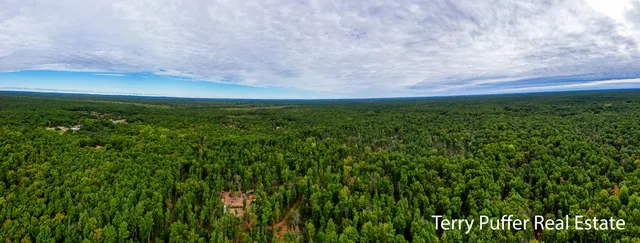 $299,999 | 11509 Blue Lake Road, Holton, MI 49425