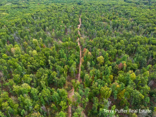 $299,999 | 11509 Blue Lake Road, Holton, MI 49425