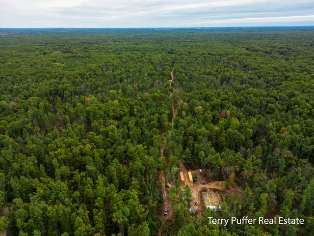 $299,999 | 11509 Blue Lake Road, Holton, MI 49425