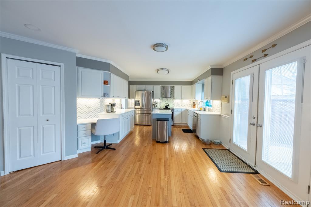 22426 Moorgate Street Novi, MI 48374 - Photo 8 of 50