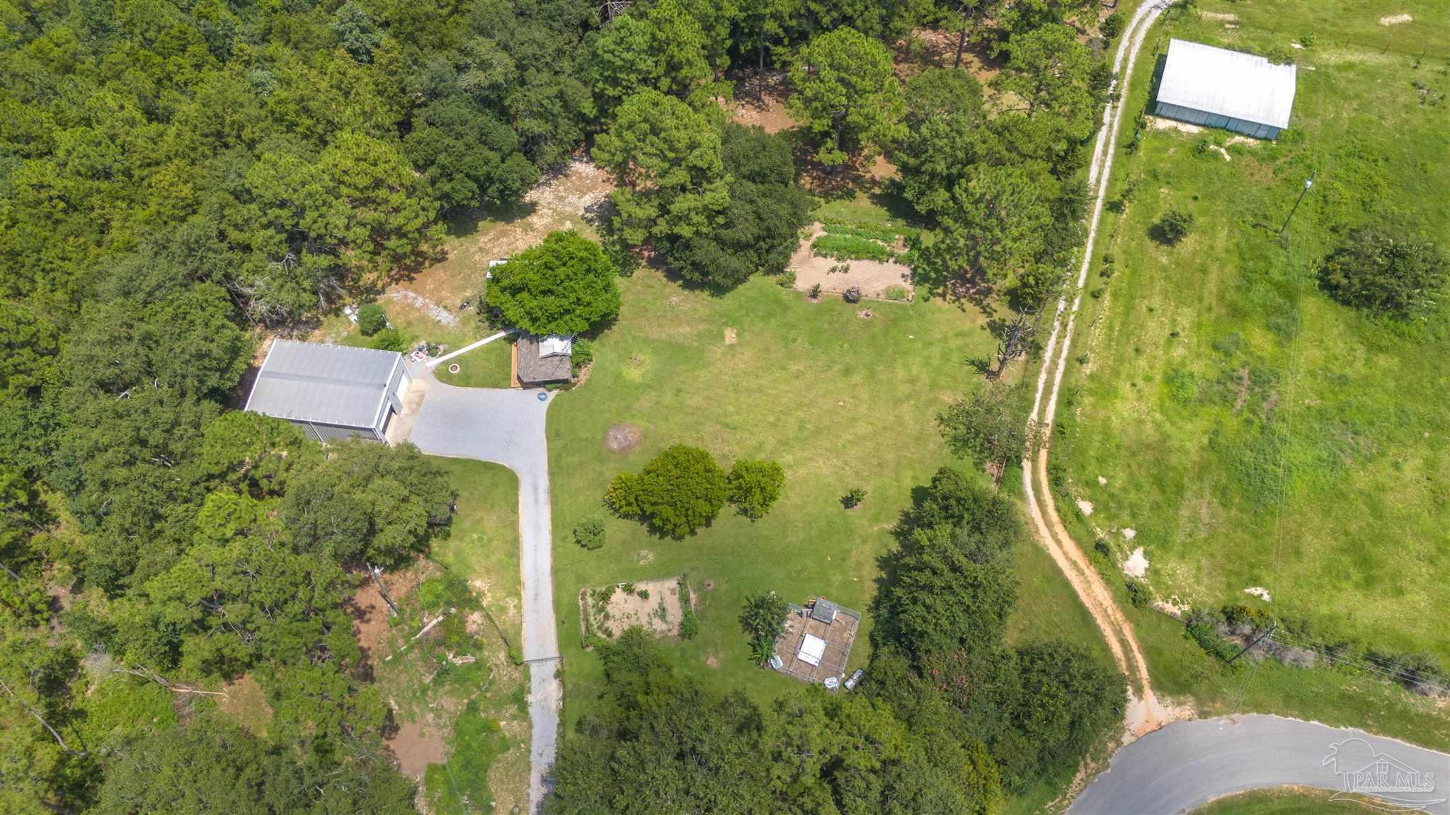 7680 Henderson Smith Road Milton, FL 32570 - Photo 39 of 41 Gallery Image 39