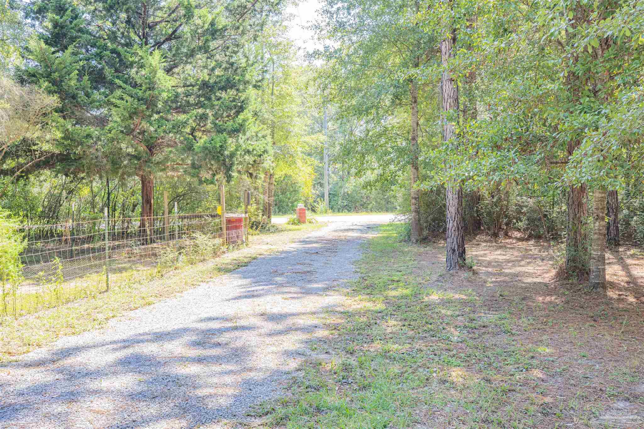 7680 Henderson Smith Road Milton, FL 32570 - Photo 41 of 41 Gallery Image 41
