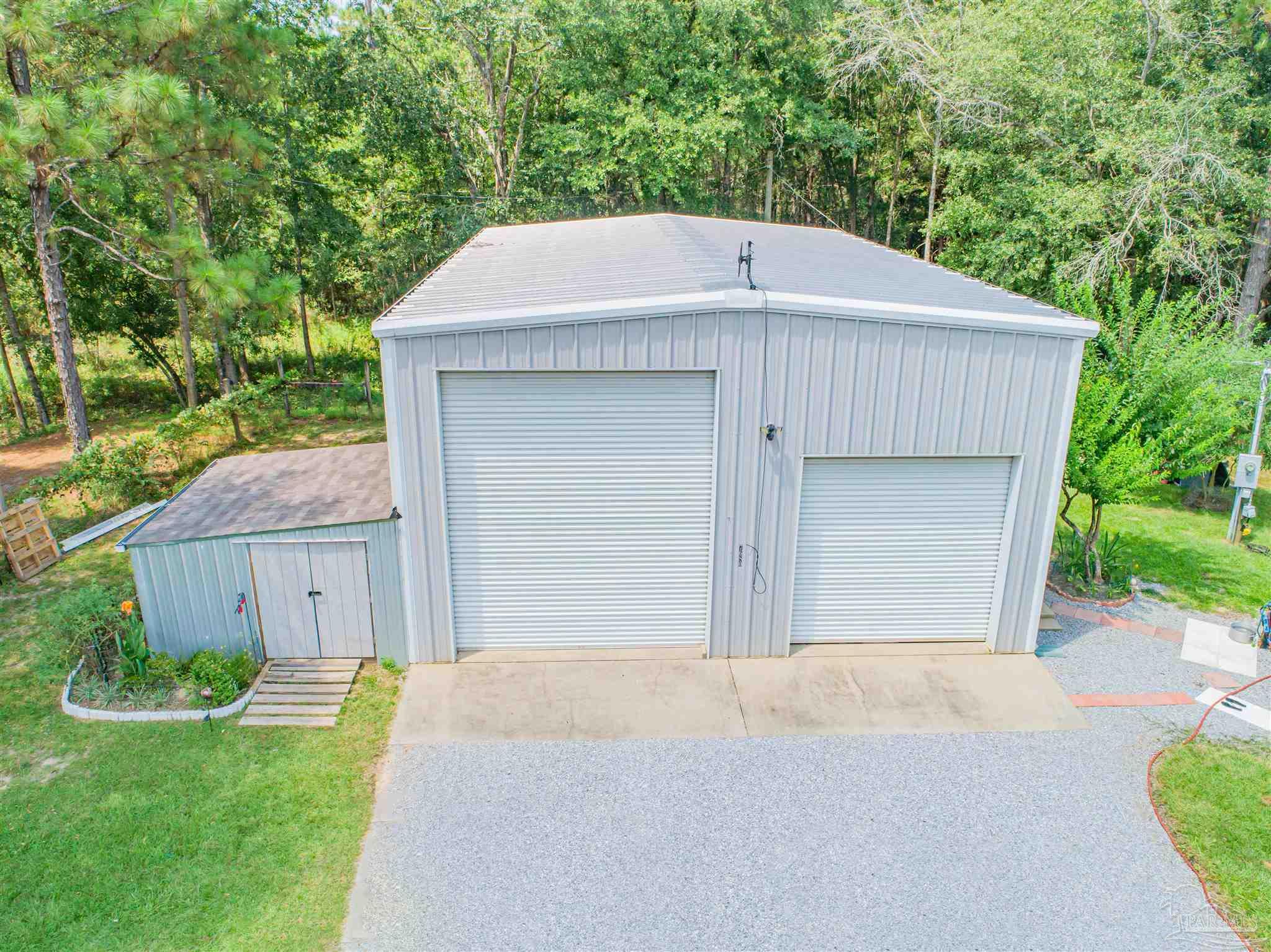 7680 Henderson Smith Road Milton, FL 32570 - Photo 6 of 41 Gallery Image 6