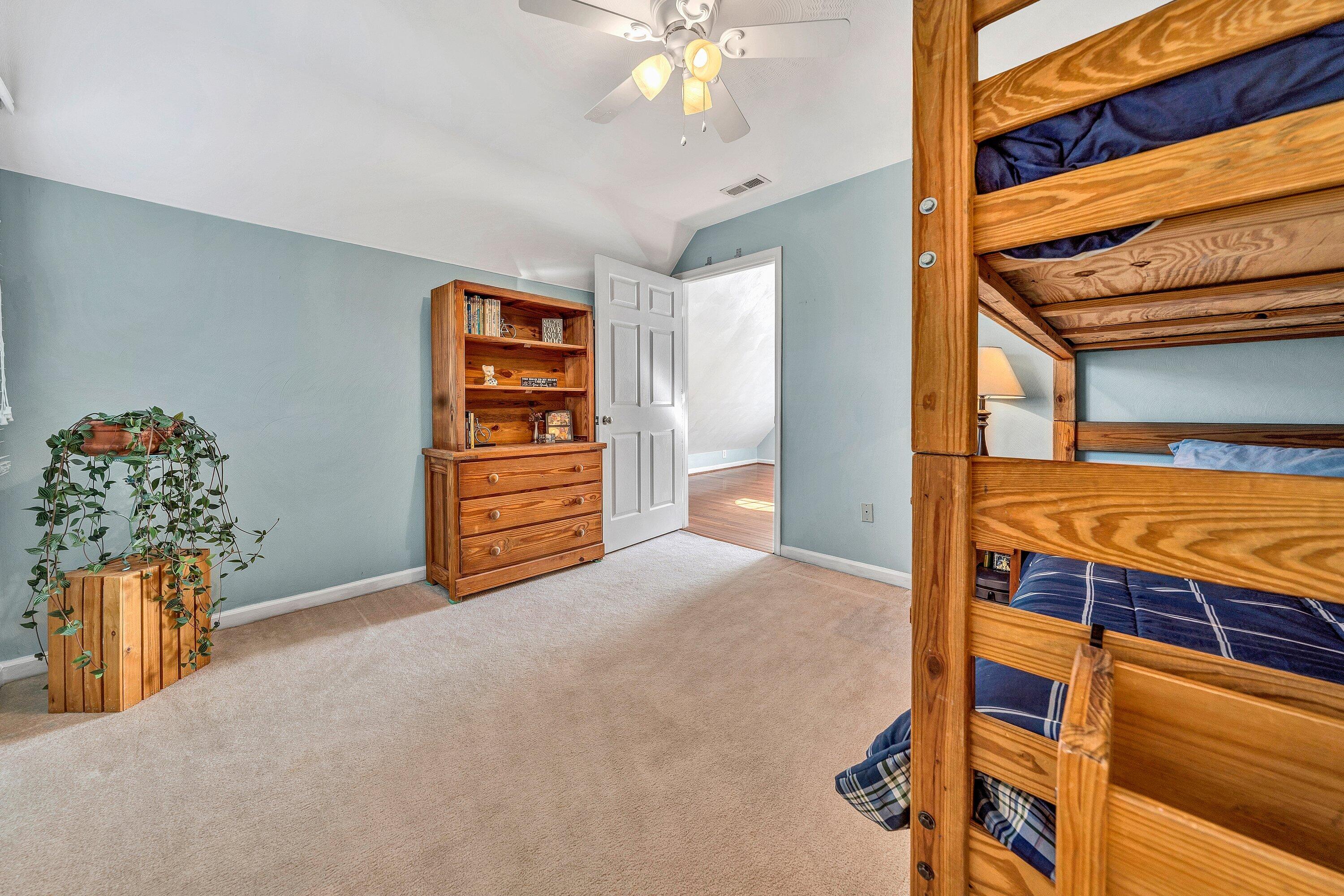 633 Winesap Road Roanoke, VA 24019 - Photo 31 of 59 DSC00750