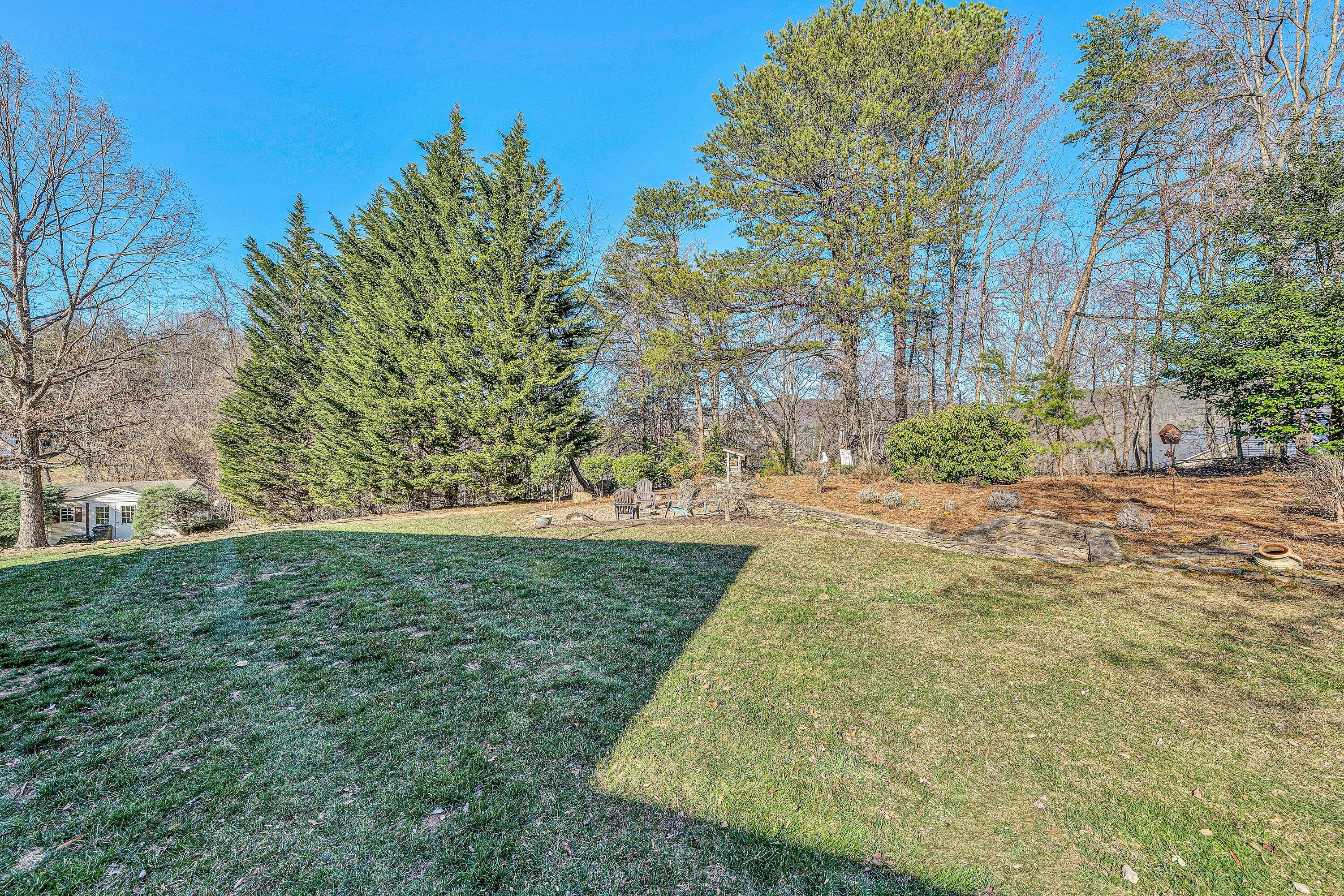 633 Winesap Road Roanoke, VA 24019 - Photo 48 of 59 DSC00810