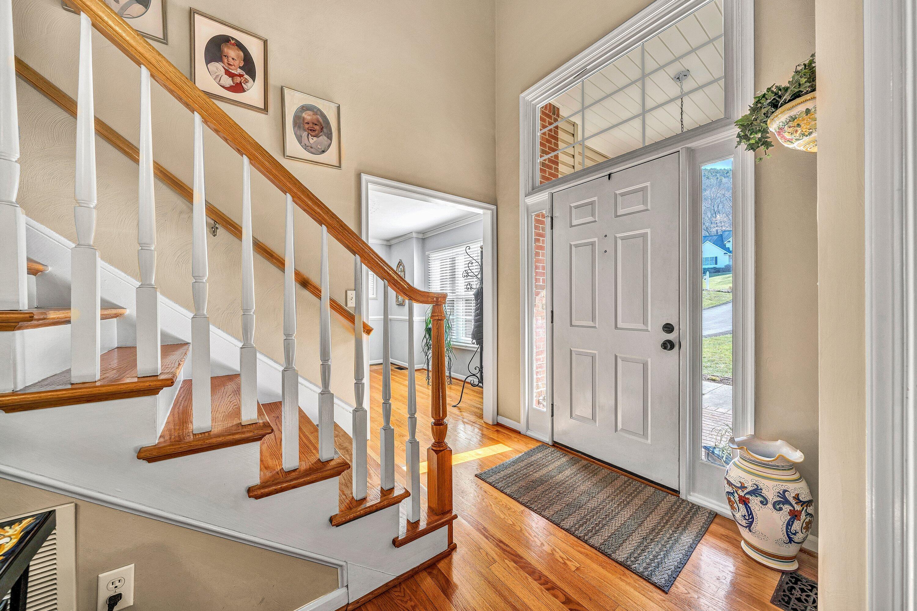 633 Winesap Road Roanoke, VA 24019 - Photo 5 of 59 DSC00681
