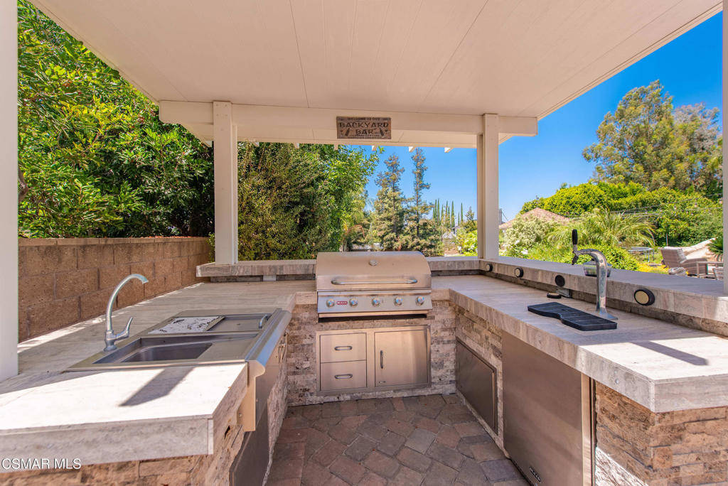 453 Highland Road Simi Valley, CA 93065 - Photo 46 of 100