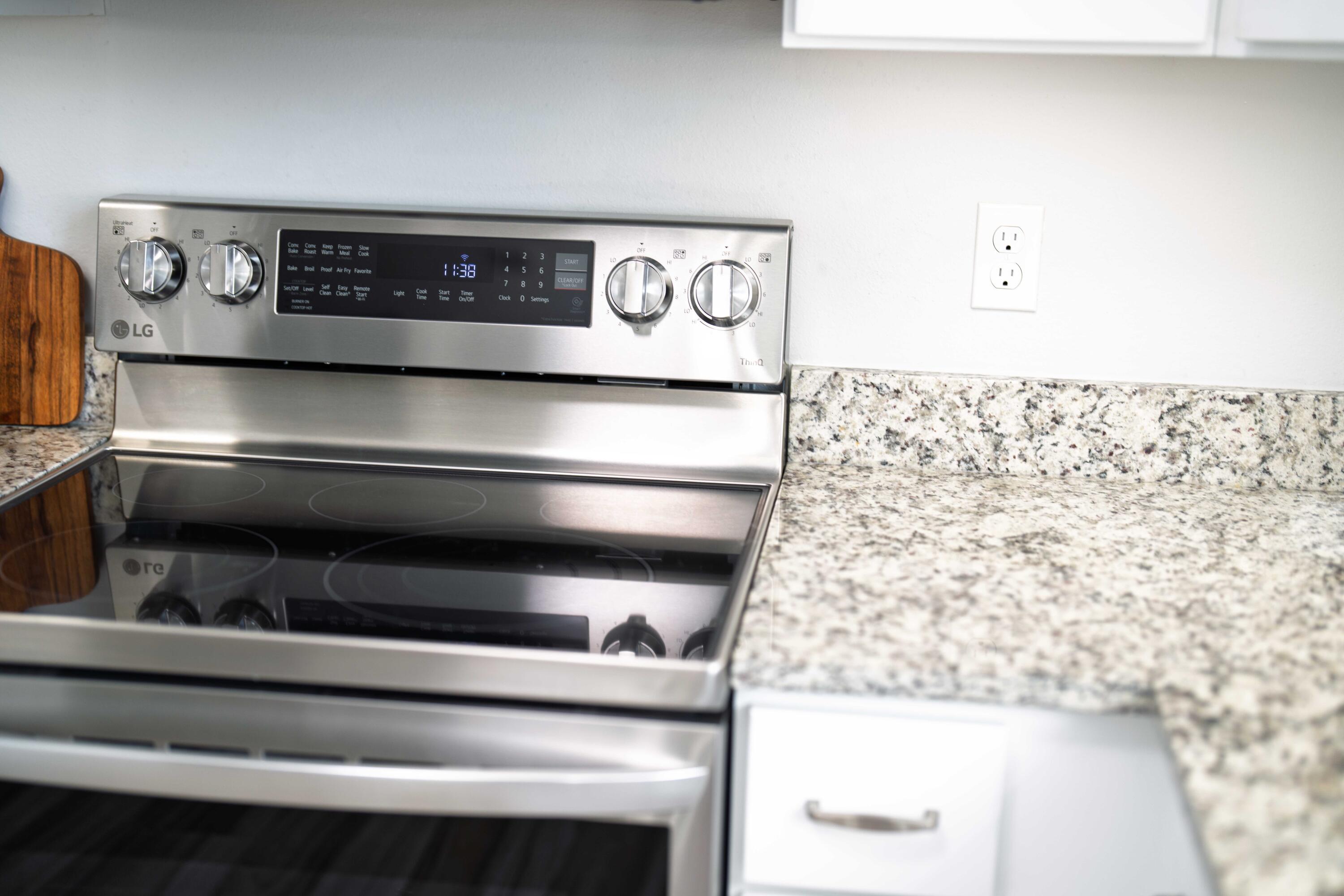 474 Sara Avenue Mary Esther, FL 32569 - Photo 22 of 46 a close view of utility