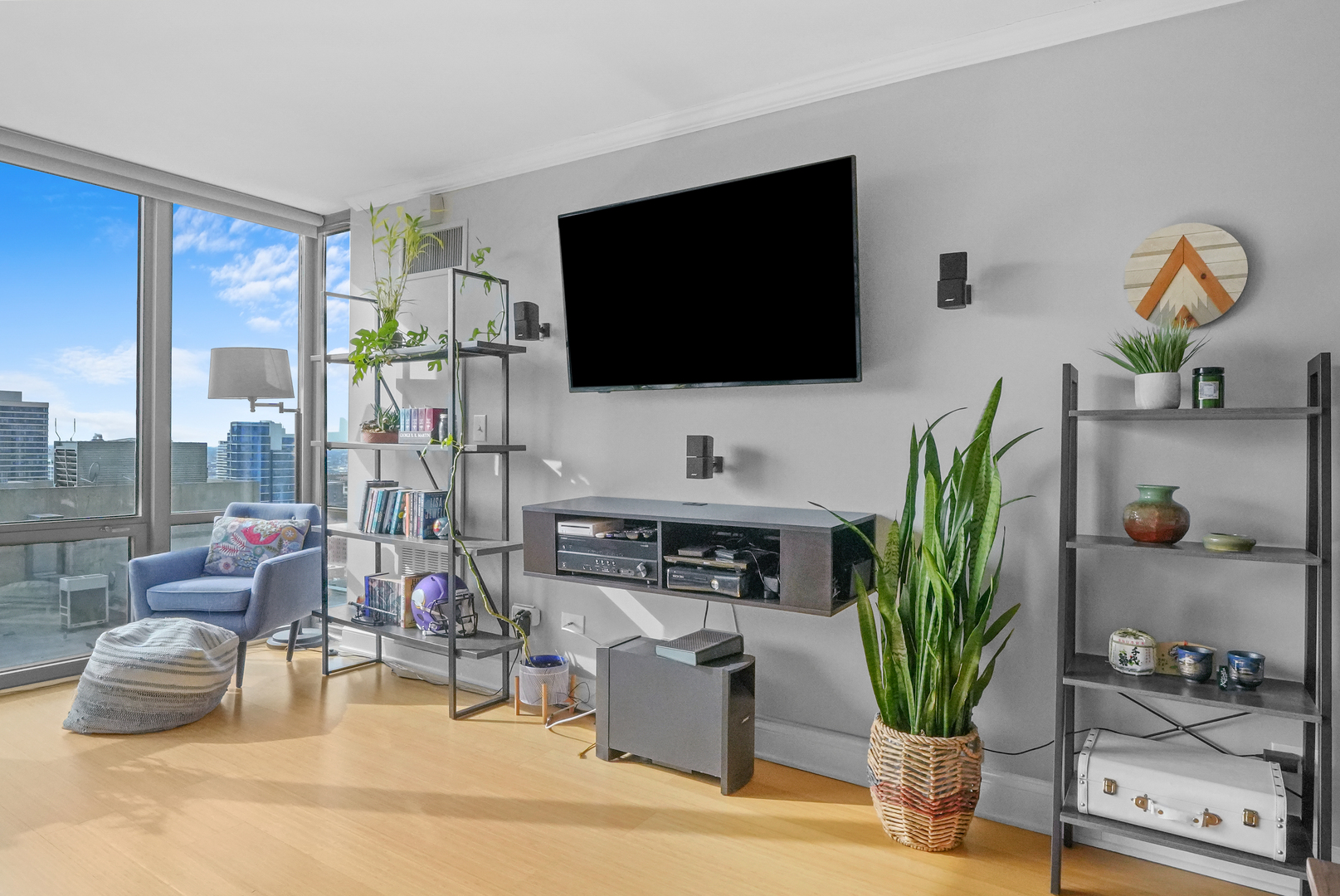 2 East Erie Street, Unit 2806 Chicago, IL 60611 - Photo 12 of 33