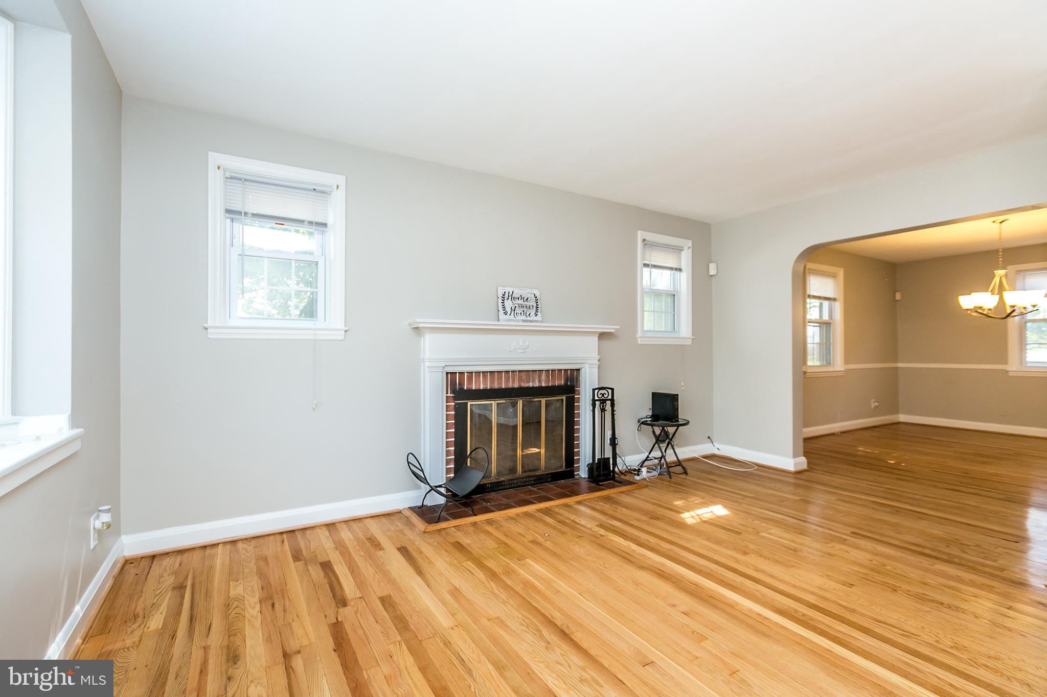 3600 Delverne Road Baltimore, MD 21218 - Photo 17 of 30 Nice flow from LR to DR