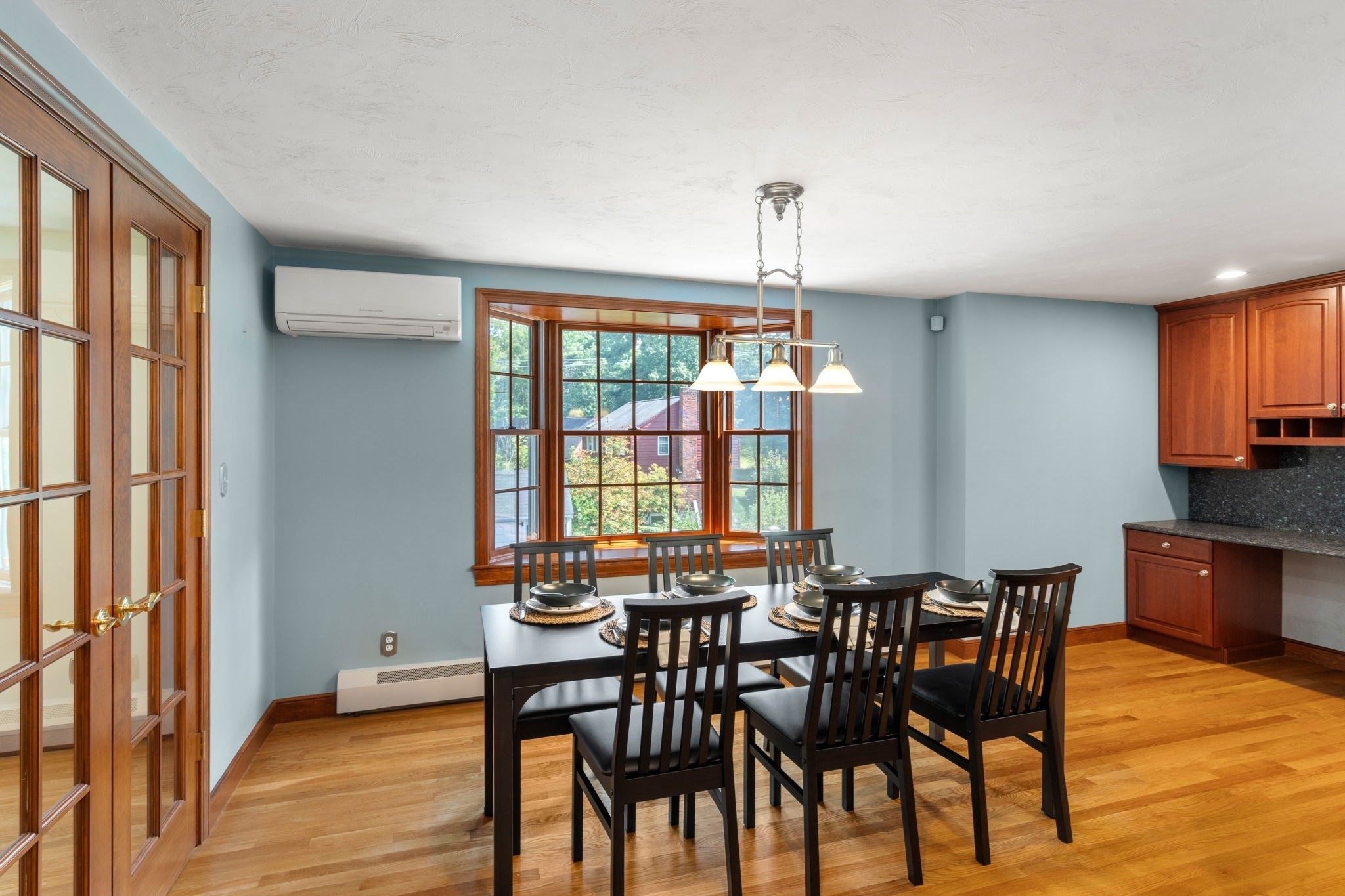 681 High Street Walpole, MA 02081 - Photo 9 of 38 Gallery Image 9