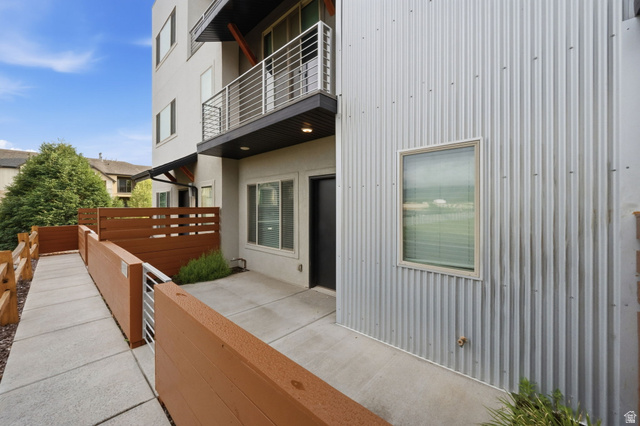 2182 North 525 West Layton, UT 84041 - Photo 4 of 47