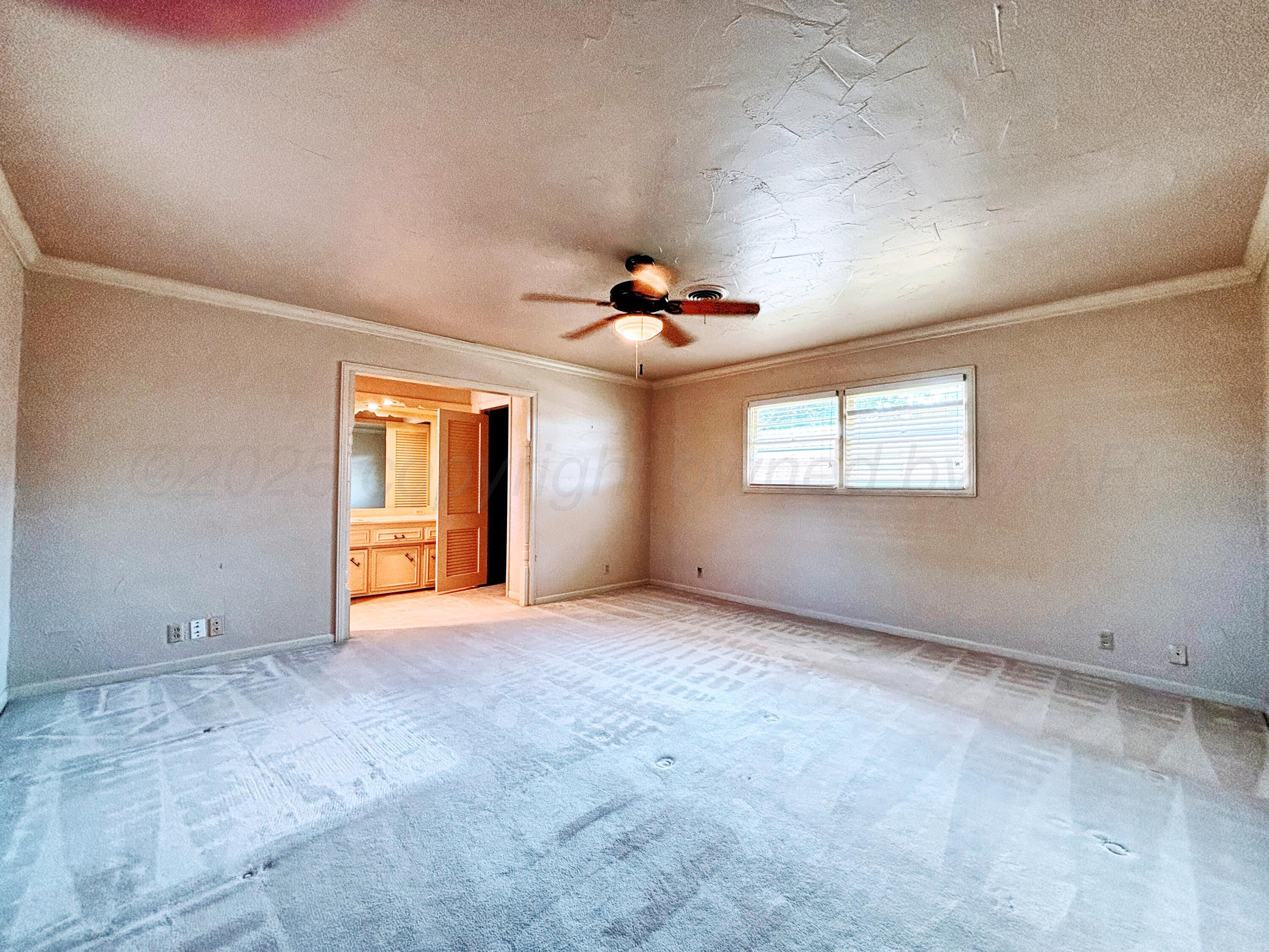 2301 West W Loop Perryton, TX 79070 - Photo 26 of 36 Conner house bedroom 4